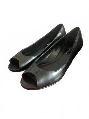 Vintage Y2K Madeline Black Peep Toe Wedge Pumps Size 7 Office Siren 2000s